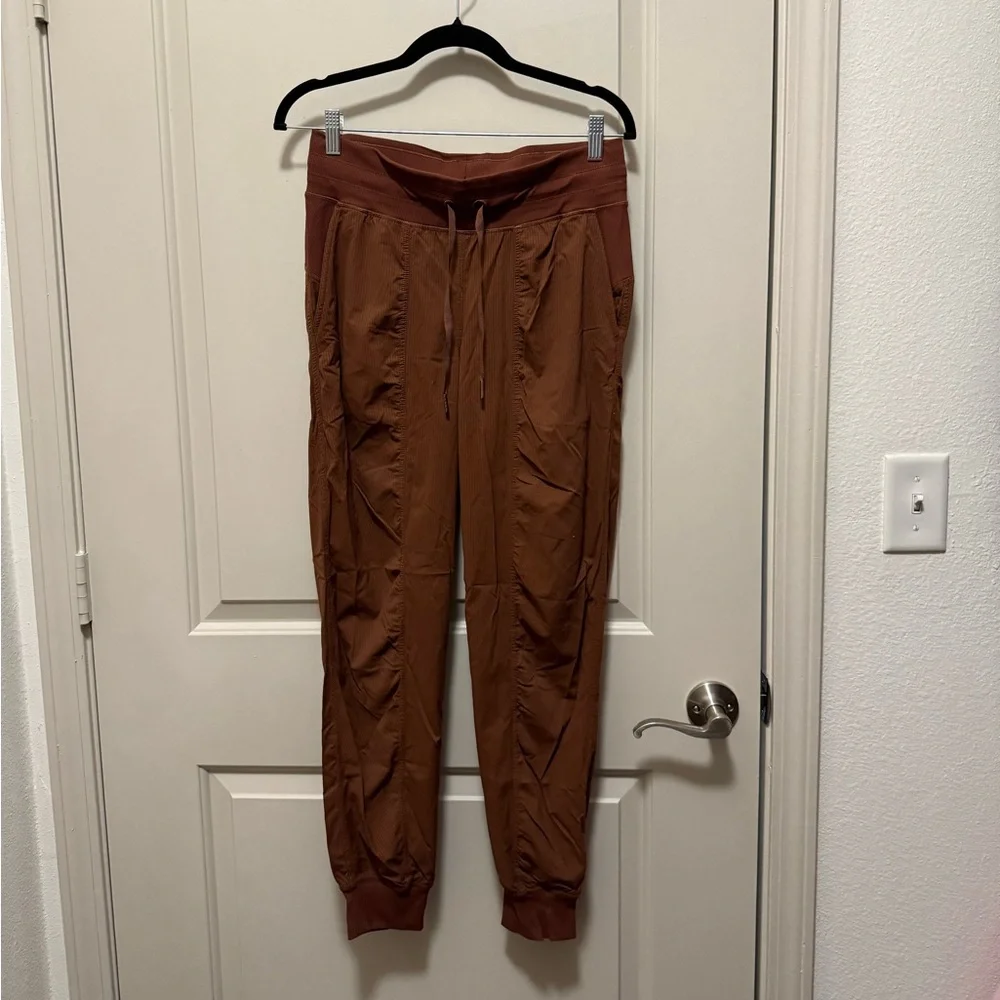 lululemon athletica Roasted Brown Dance Studio Jogger - Picture 2 of 7